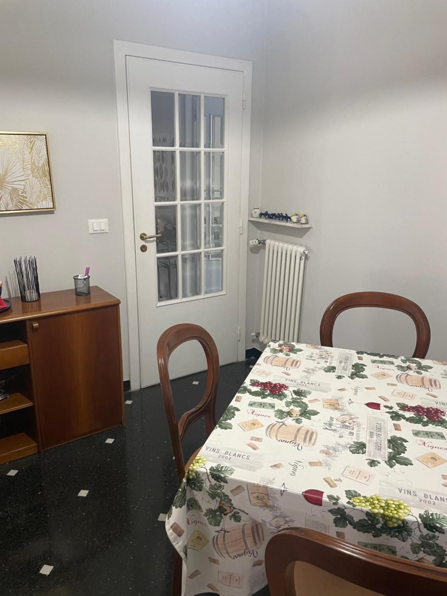 Casa Di Aldo: Casa Nel Centro Di Nervi. *